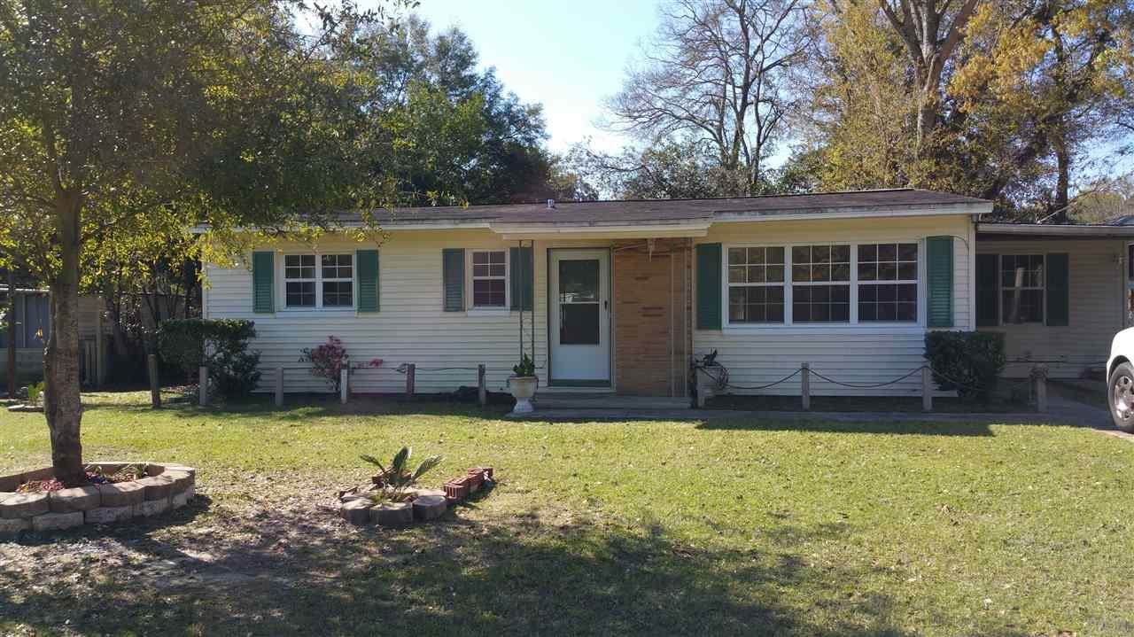 923 Madison Dr - Photo 1
