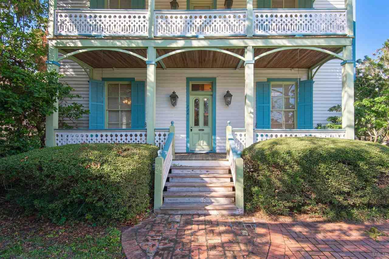 224 Government St - Photo 1