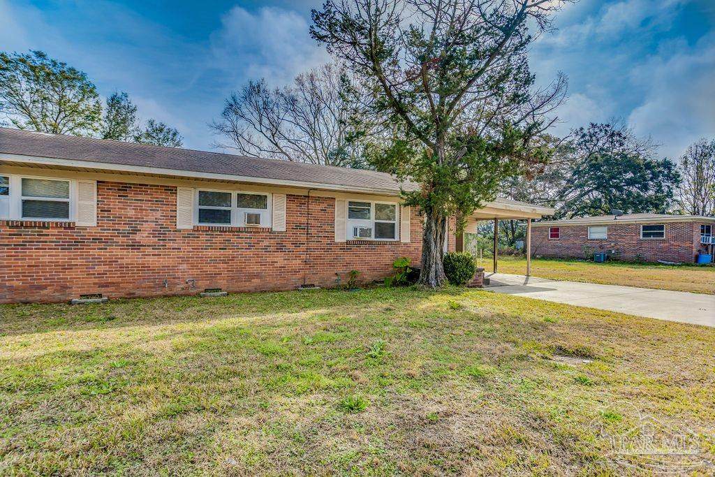 1010 Pennsylvania Dr - Photo 1