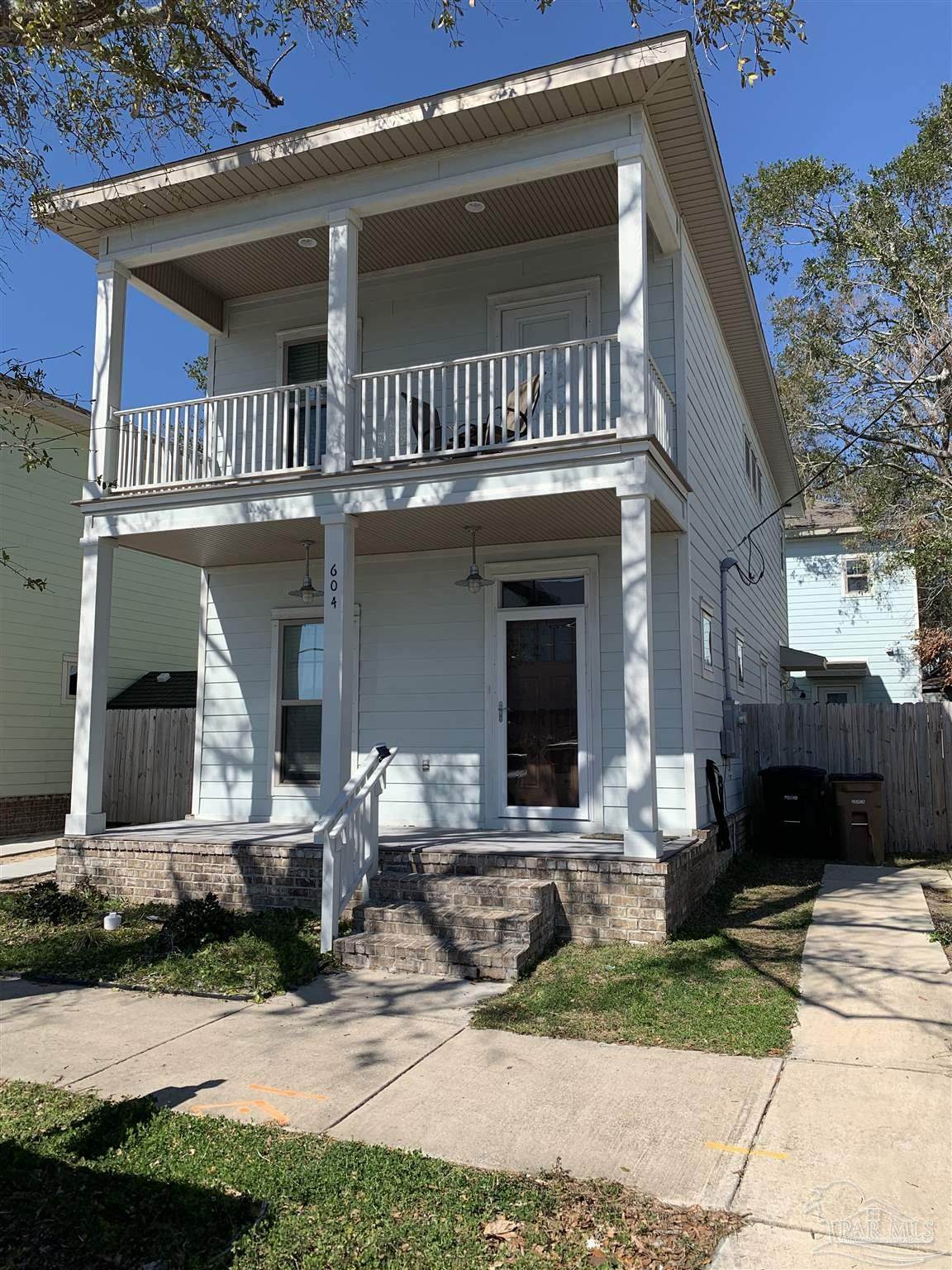 604 Wright St - Photo 1