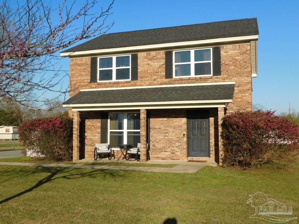 209 Forest Ave - Photo 1