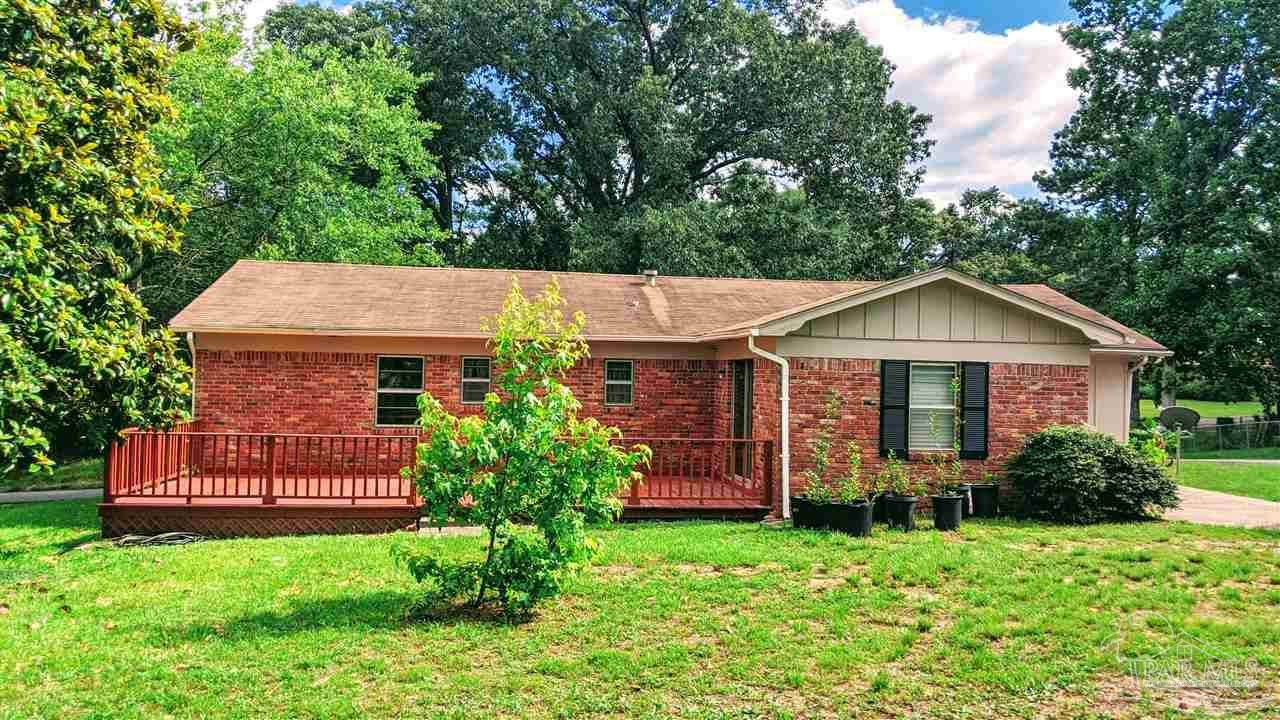 205 Sherwood Dr - Photo 1