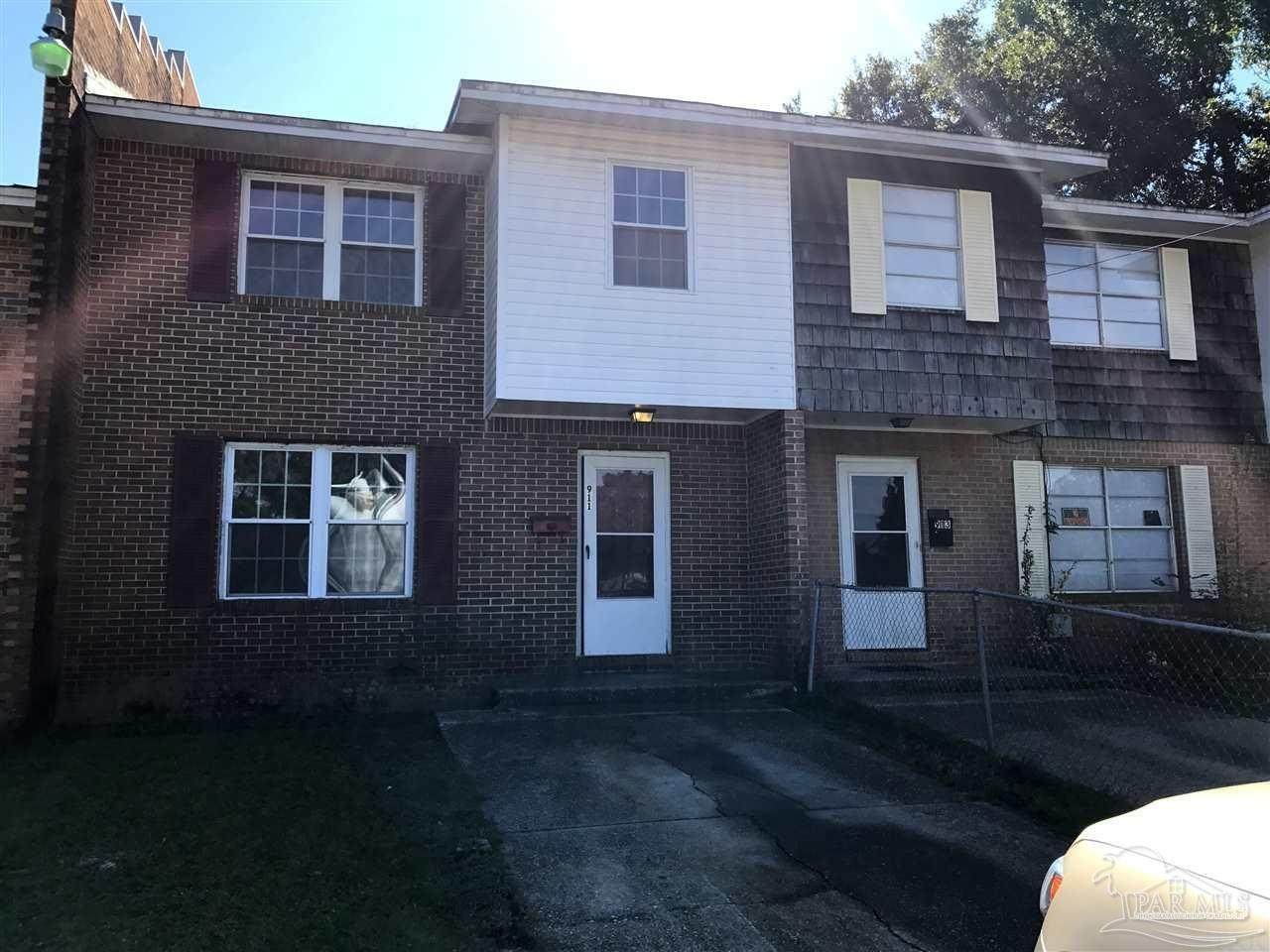 911 Scott St - Photo 1