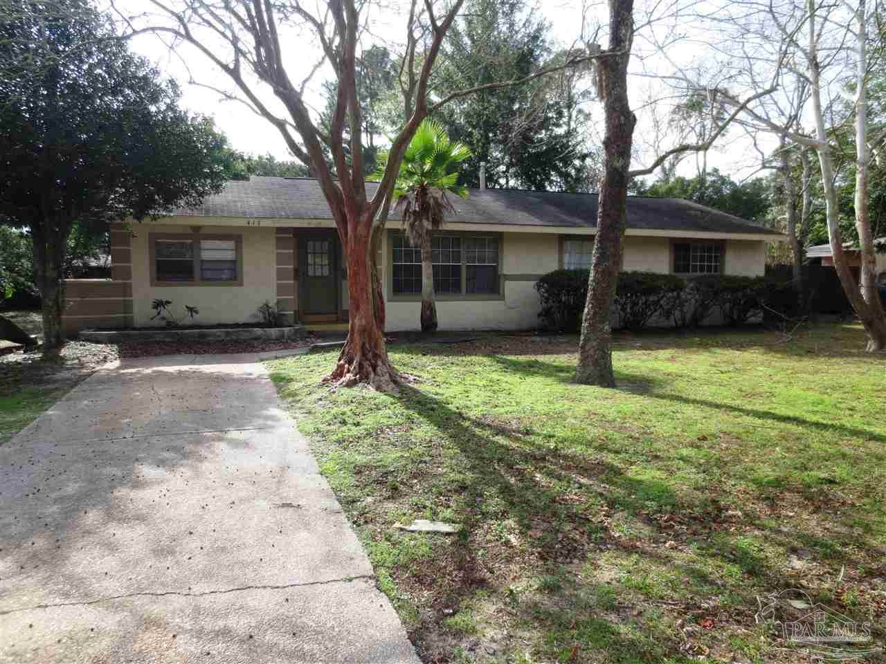 413 Surrey Dr - Photo 1