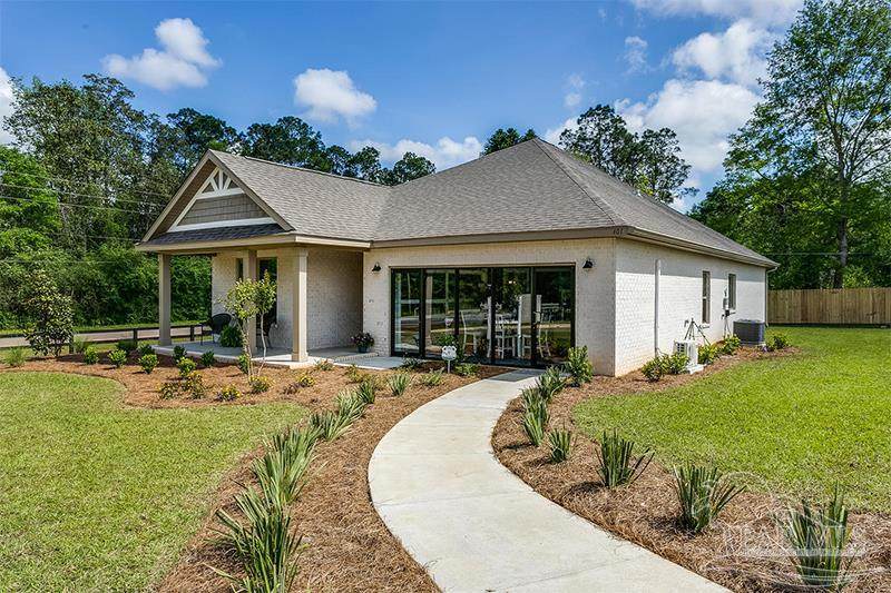 1201 Meadow Trl - Photo 1
