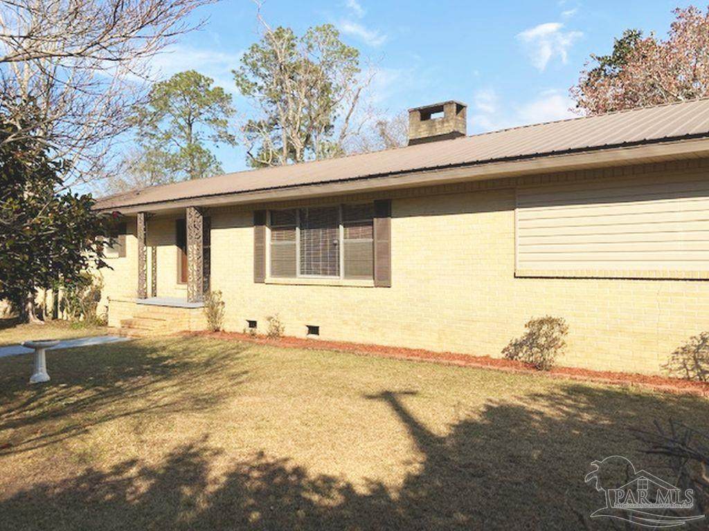 207 Diamond Ave - Photo 1