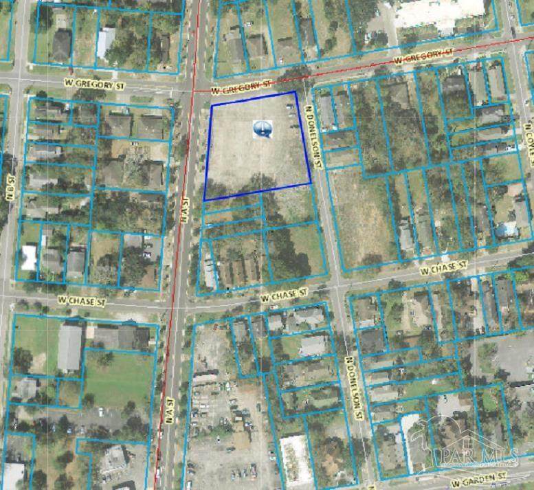 639 Gregory St - Photo 1