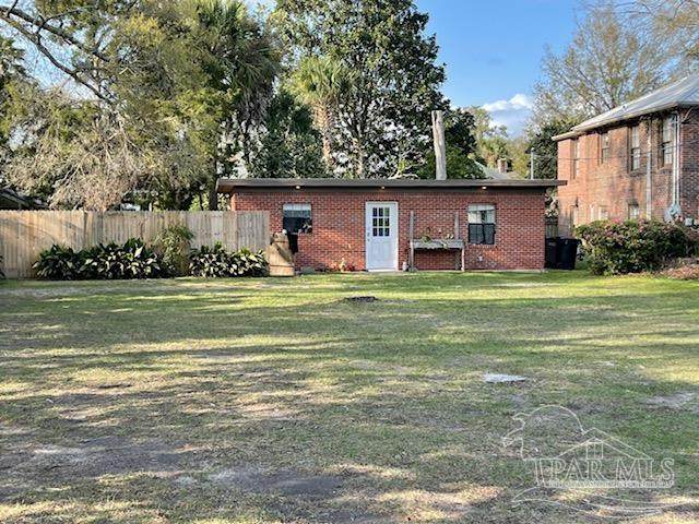 1806 Hernandez St - Photo 1
