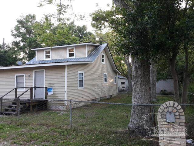 2501 R St - Photo 1
