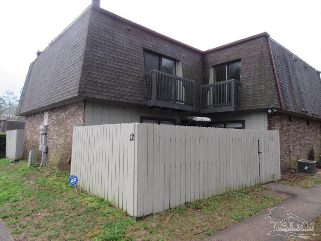 2301 Michigan Ave - Photo 1