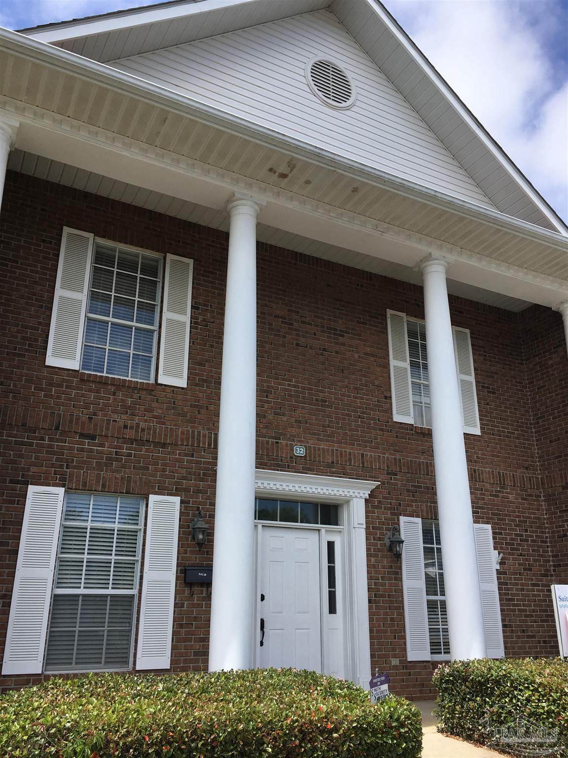3298 Summit Blvd - Photo 1