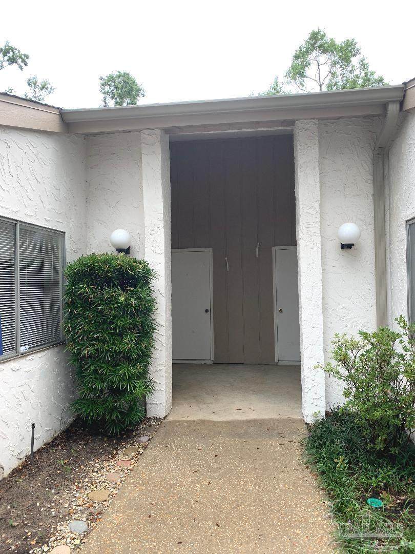 3400 Wimbledon Dr - Photo 1