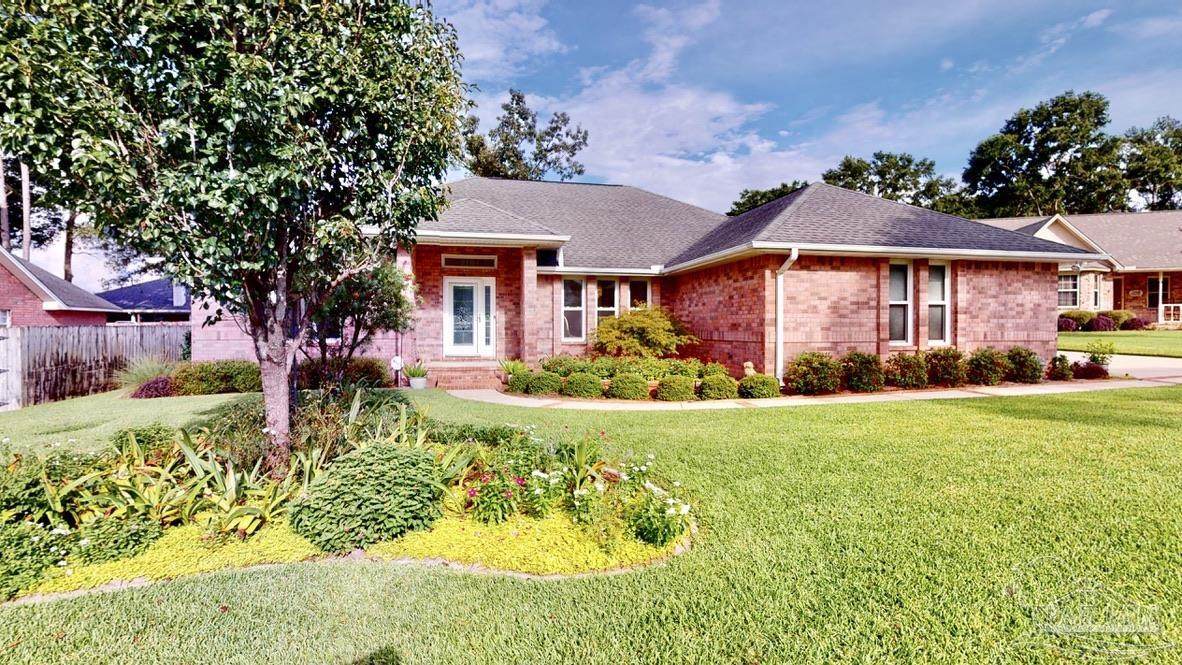 2104 Foxford St - Photo 1