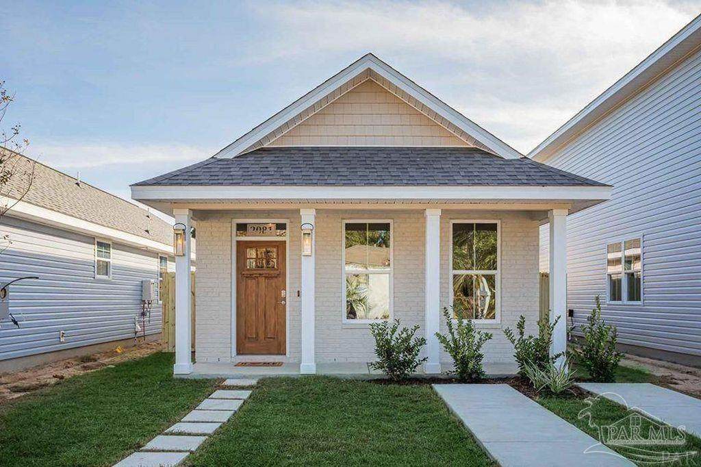 2021 Romana St - Photo 1