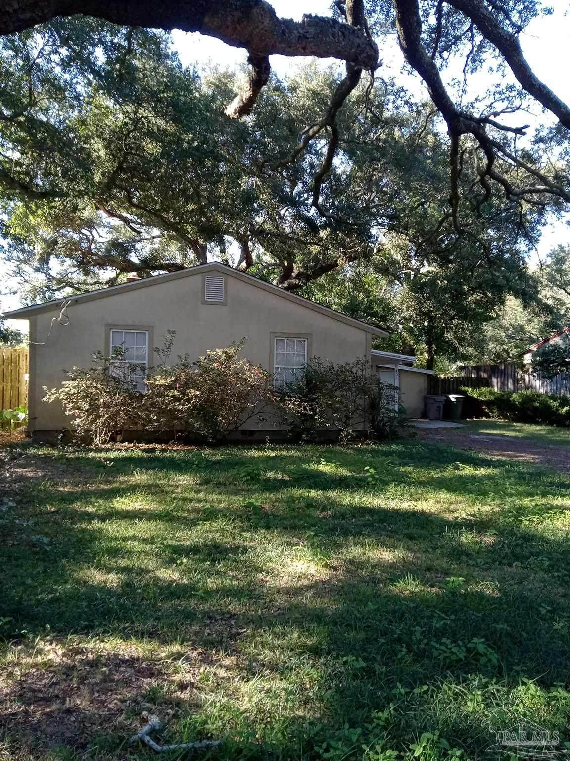 402 Alba Plena St - Photo 1