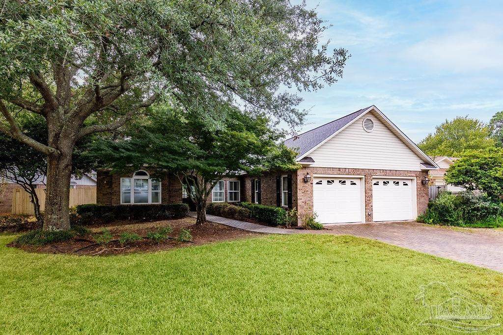 4471 La Mirage - Photo 1