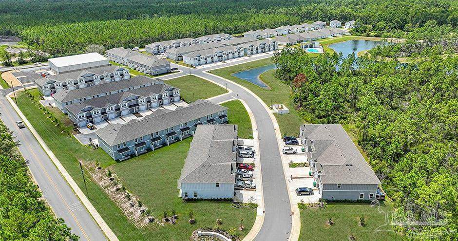 https://bt-photos.global.ssl.fastly.net/pensacola/orig_boomver_1_653882-2.jpg