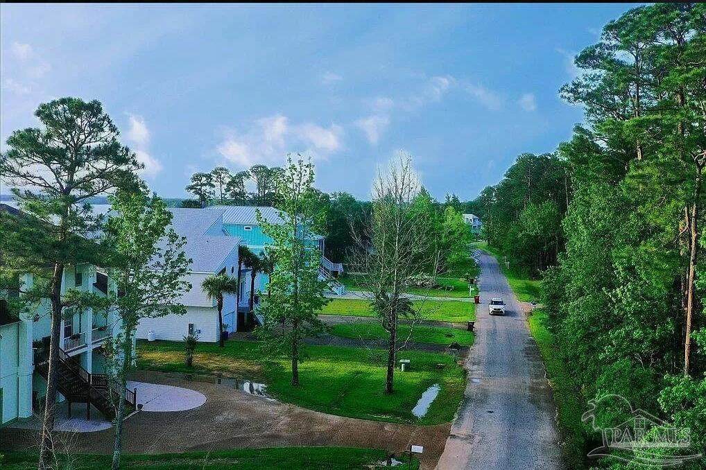https://bt-photos.global.ssl.fastly.net/pensacola/orig_boomver_1_654505-2.jpg