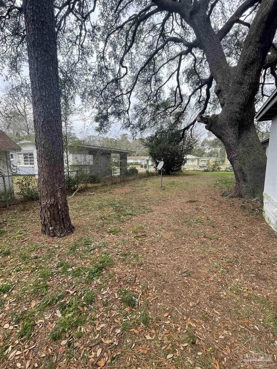 https://bt-photos.global.ssl.fastly.net/pensacola/orig_boomver_1_657956-2.jpg