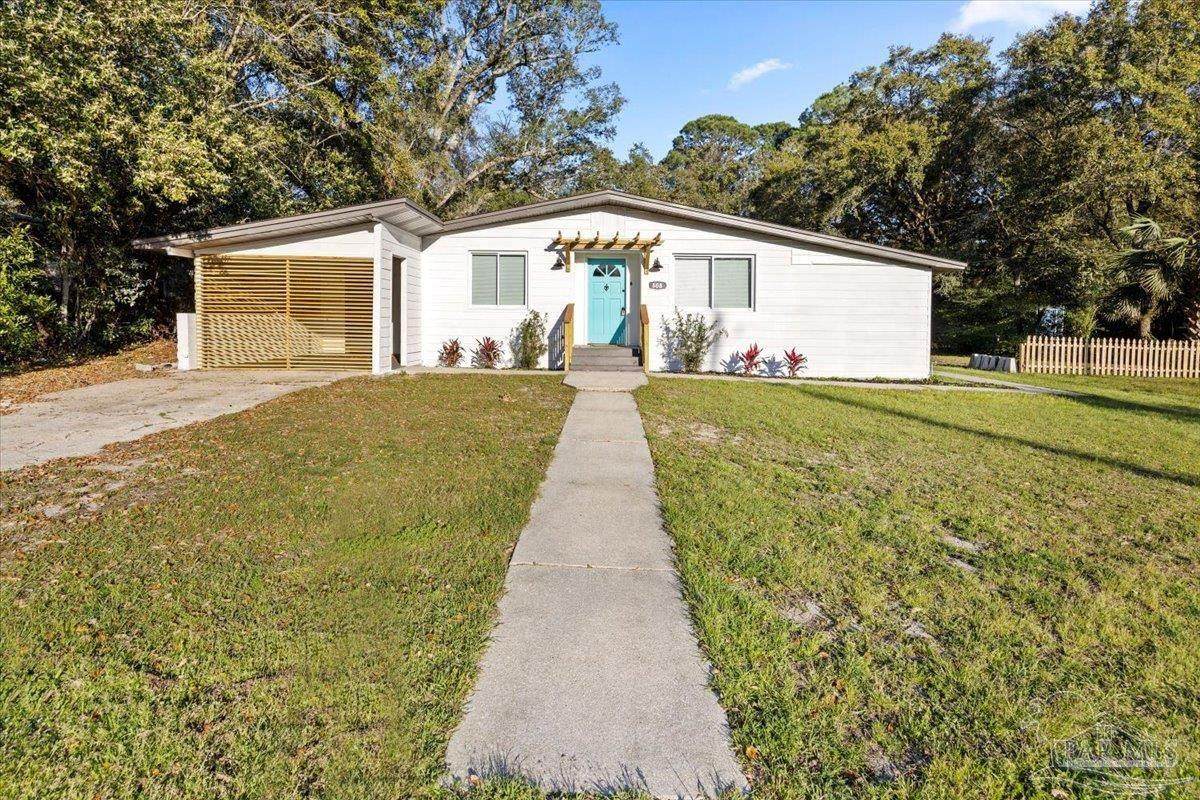 808 Mills Ave - Photo 1