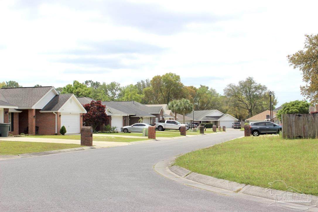 https://bt-photos.global.ssl.fastly.net/pensacola/1280_boomver_1_662839-2.jpg