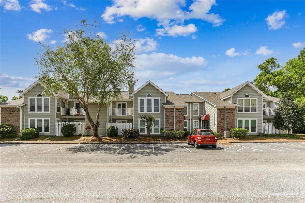 https://bt-photos.global.ssl.fastly.net/pensacola/orig_boomver_1_662914-2.jpg