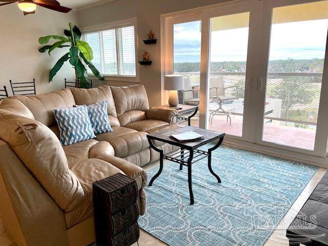 825 Bayshore Dr - Photo 1