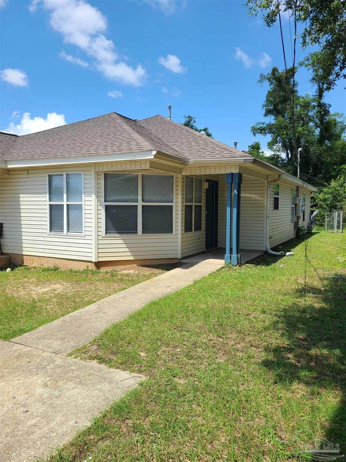 465 L St - Photo 1