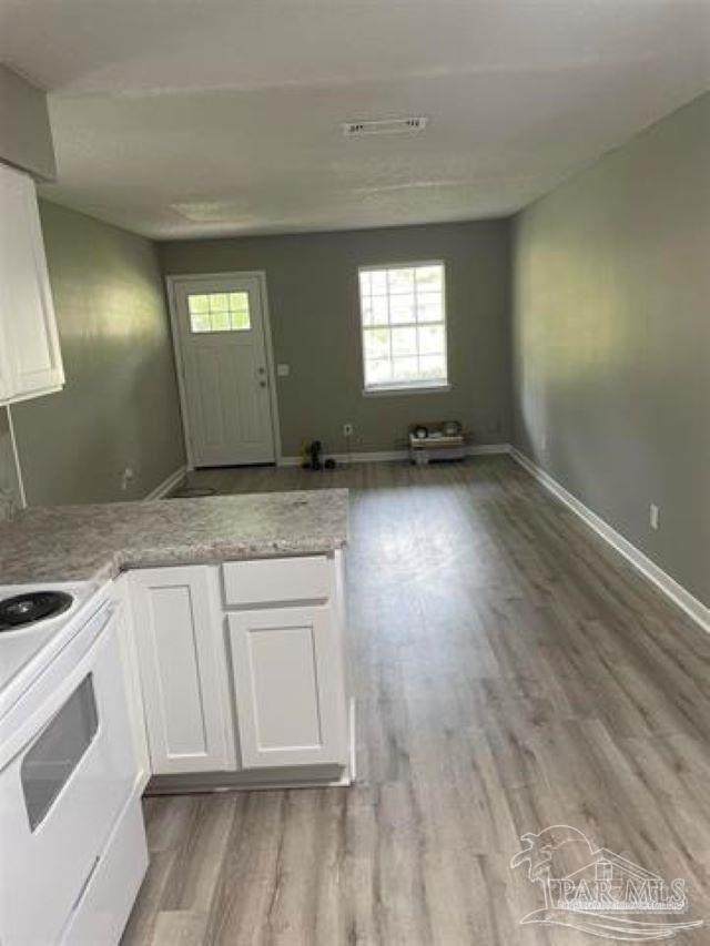 https://bt-photos.global.ssl.fastly.net/pensacola/orig_boomver_1_668006-2.jpg