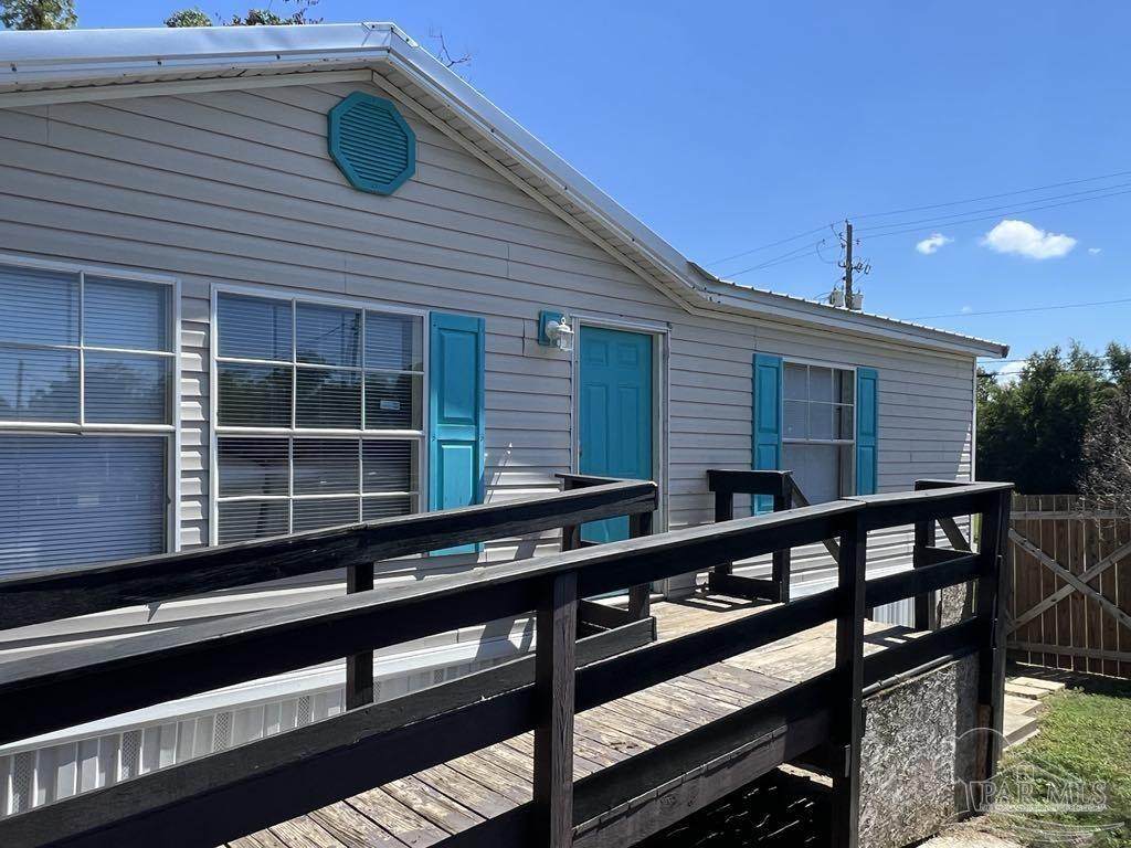 815 N St - Photo 1