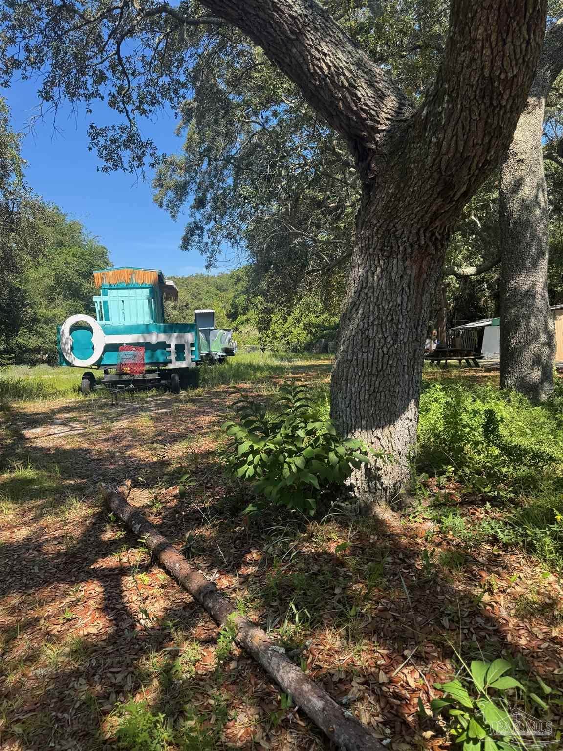 https://bt-photos.global.ssl.fastly.net/pensacola/orig_boomver_2_668701-2.jpg