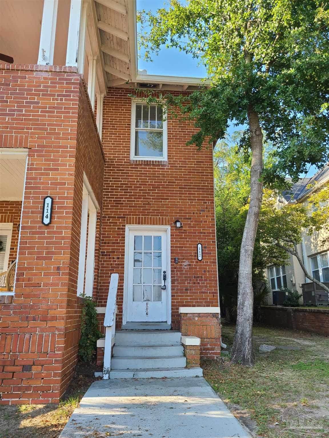 112 Larua St - Photo 1