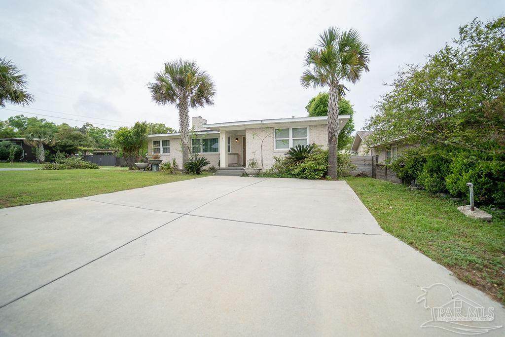 301 Stillman St - Photo 1
