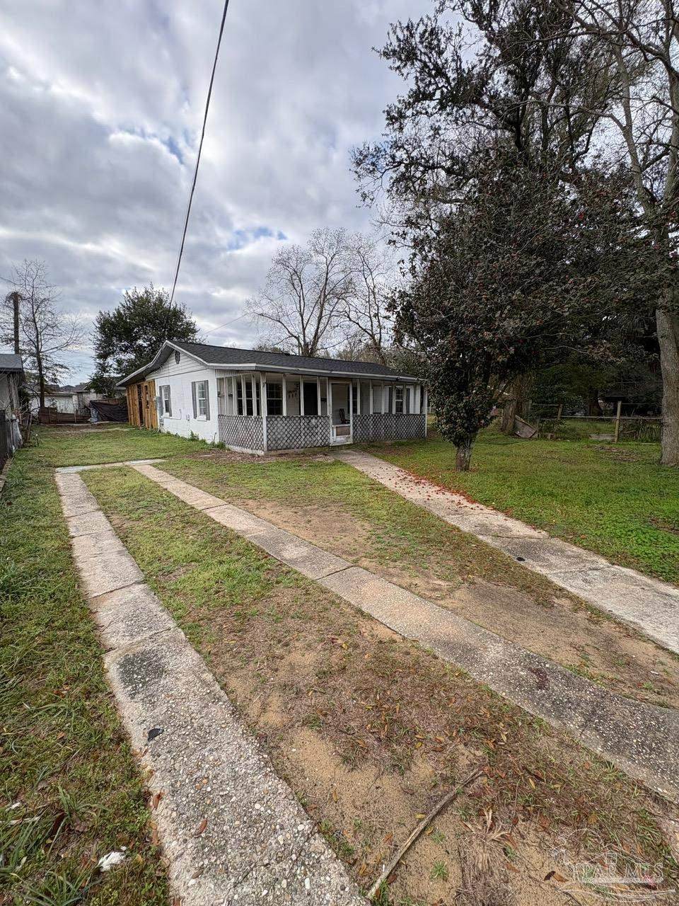 https://bt-photos.global.ssl.fastly.net/pensacola/orig_boomver_1_673225-2.jpg