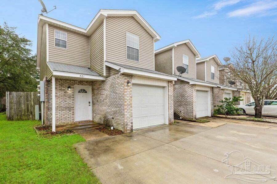 501 Keystone Rd - Photo 1