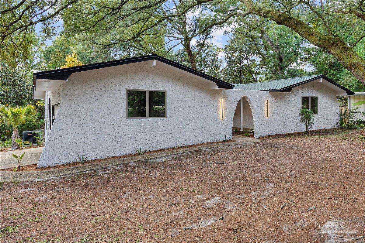 3809 Idlewood Dr - Photo 1
