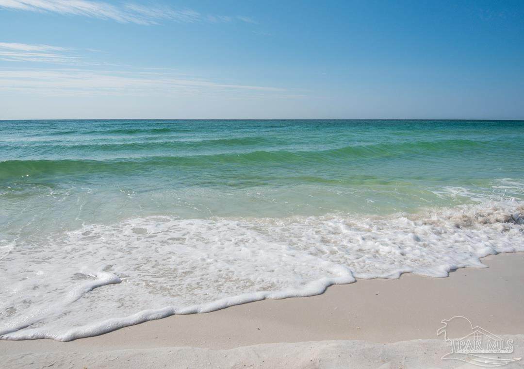 https://bt-photos.global.ssl.fastly.net/pensacola/orig_boomver_1_675153-2.jpg