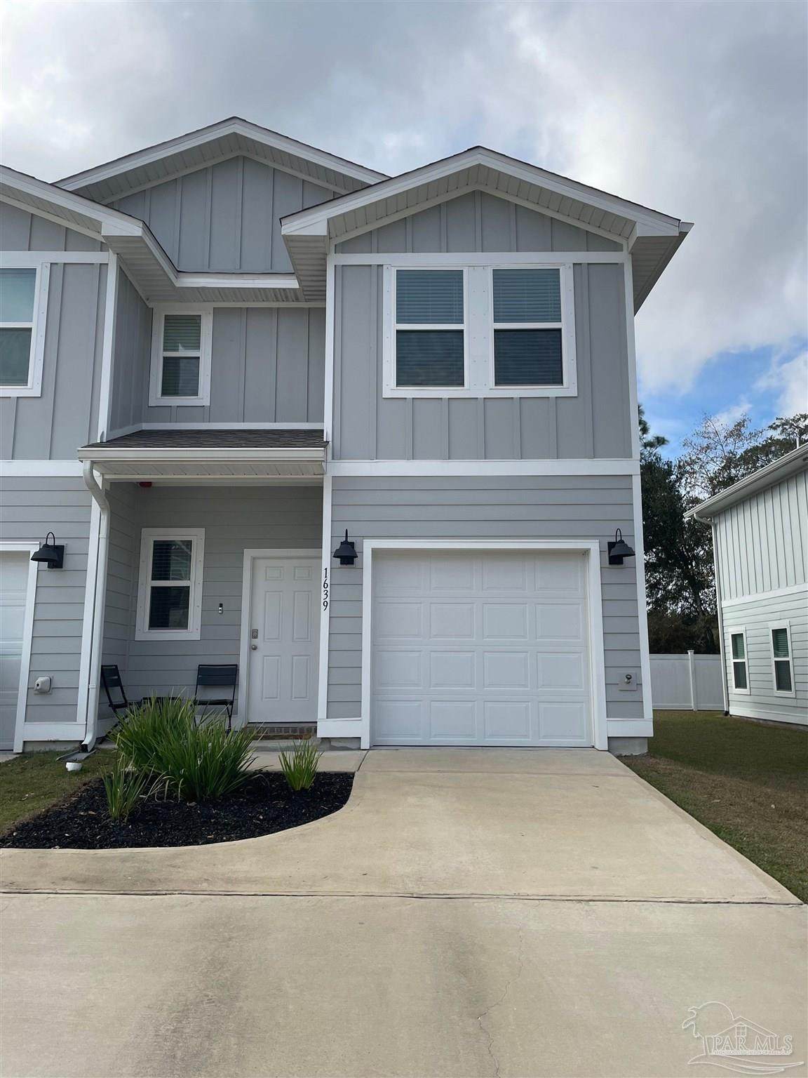 1639 Iroquois Ct - Photo 1