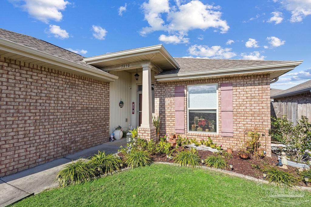 5630 Vendome Ct - Photo 1