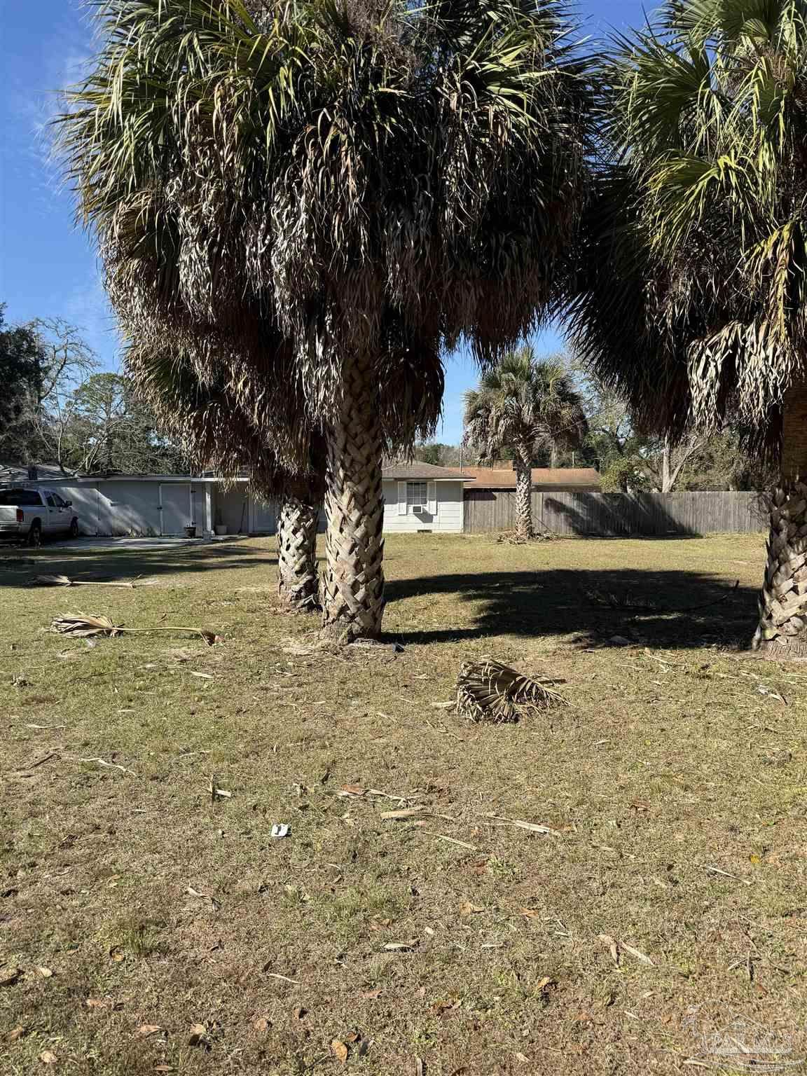 https://bt-photos.global.ssl.fastly.net/pensacola/orig_boomver_1_676848-3.jpg