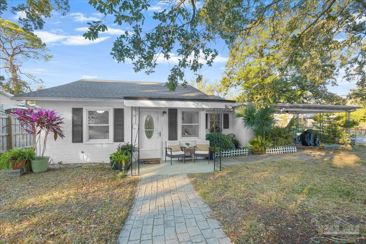 1100 Zarragossa St - Photo 1