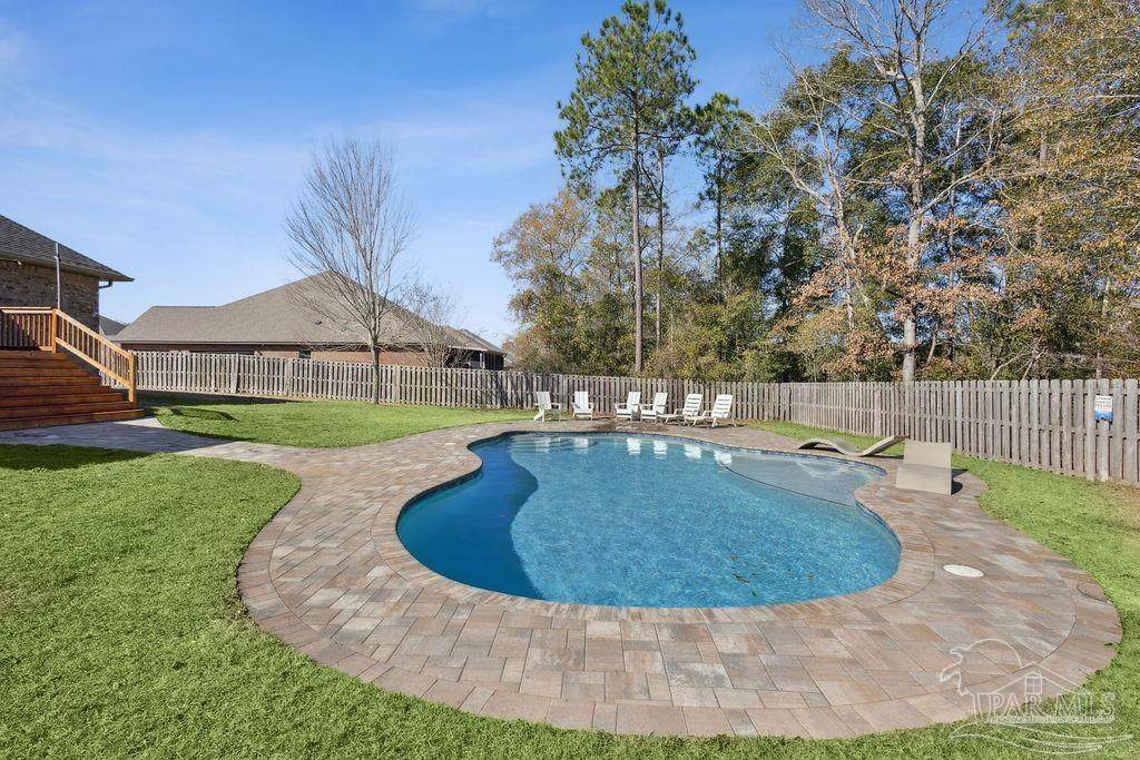 https://bt-photos.global.ssl.fastly.net/pensacola/orig_boomver_1_677365-2.jpg
