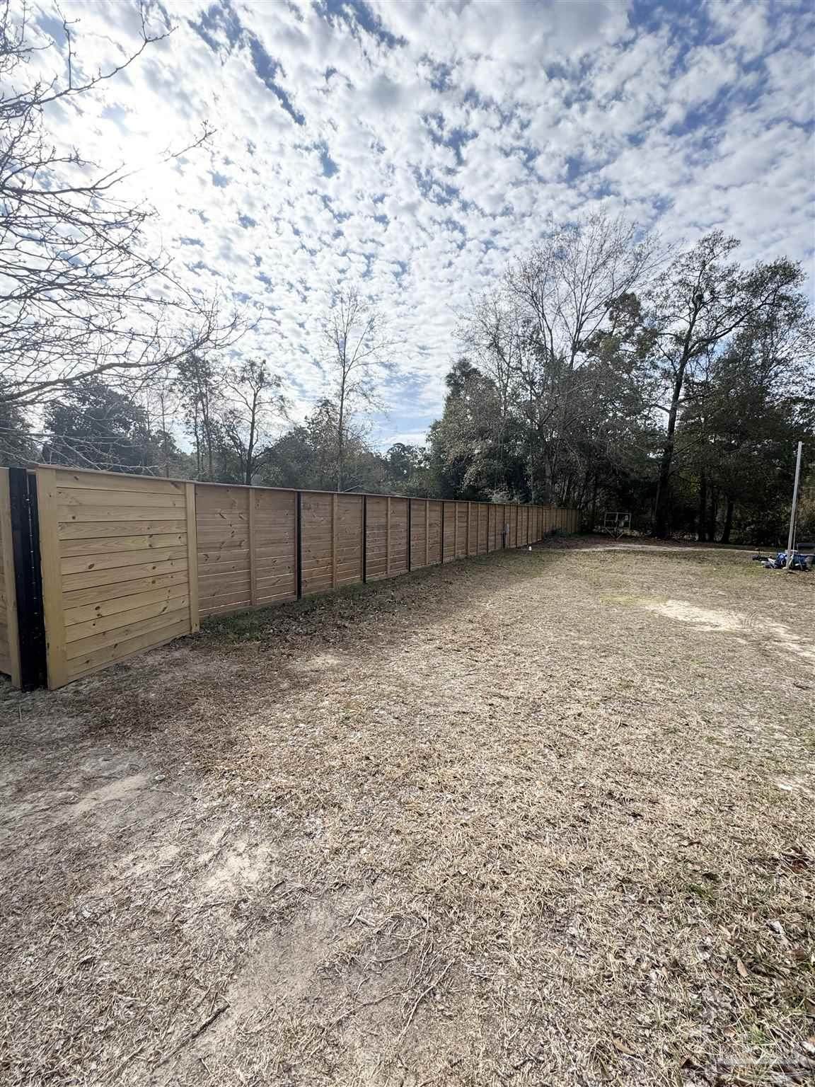 https://bt-photos.global.ssl.fastly.net/pensacola/orig_boomver_1_677391-2.jpg