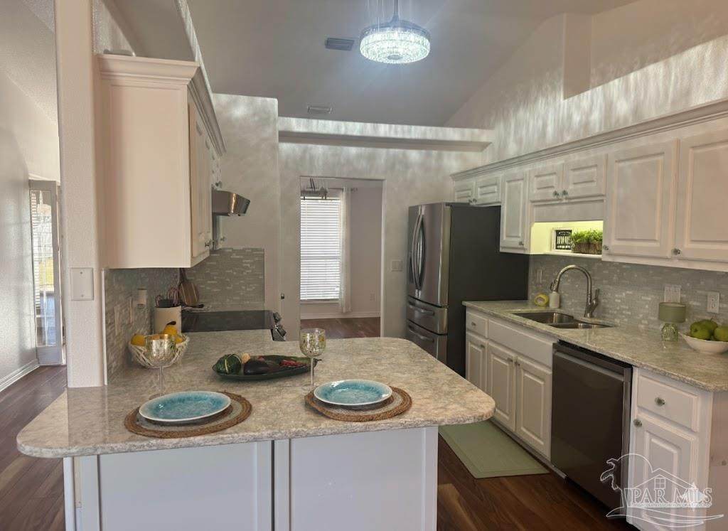 1014 Steel Ct - Photo 1