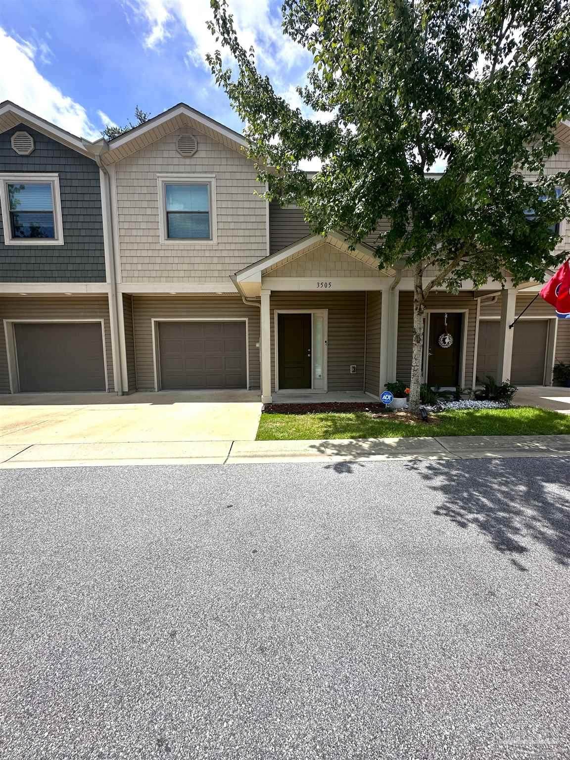 https://bt-photos.global.ssl.fastly.net/pensacola/orig_boomver_1_677857-2.jpg