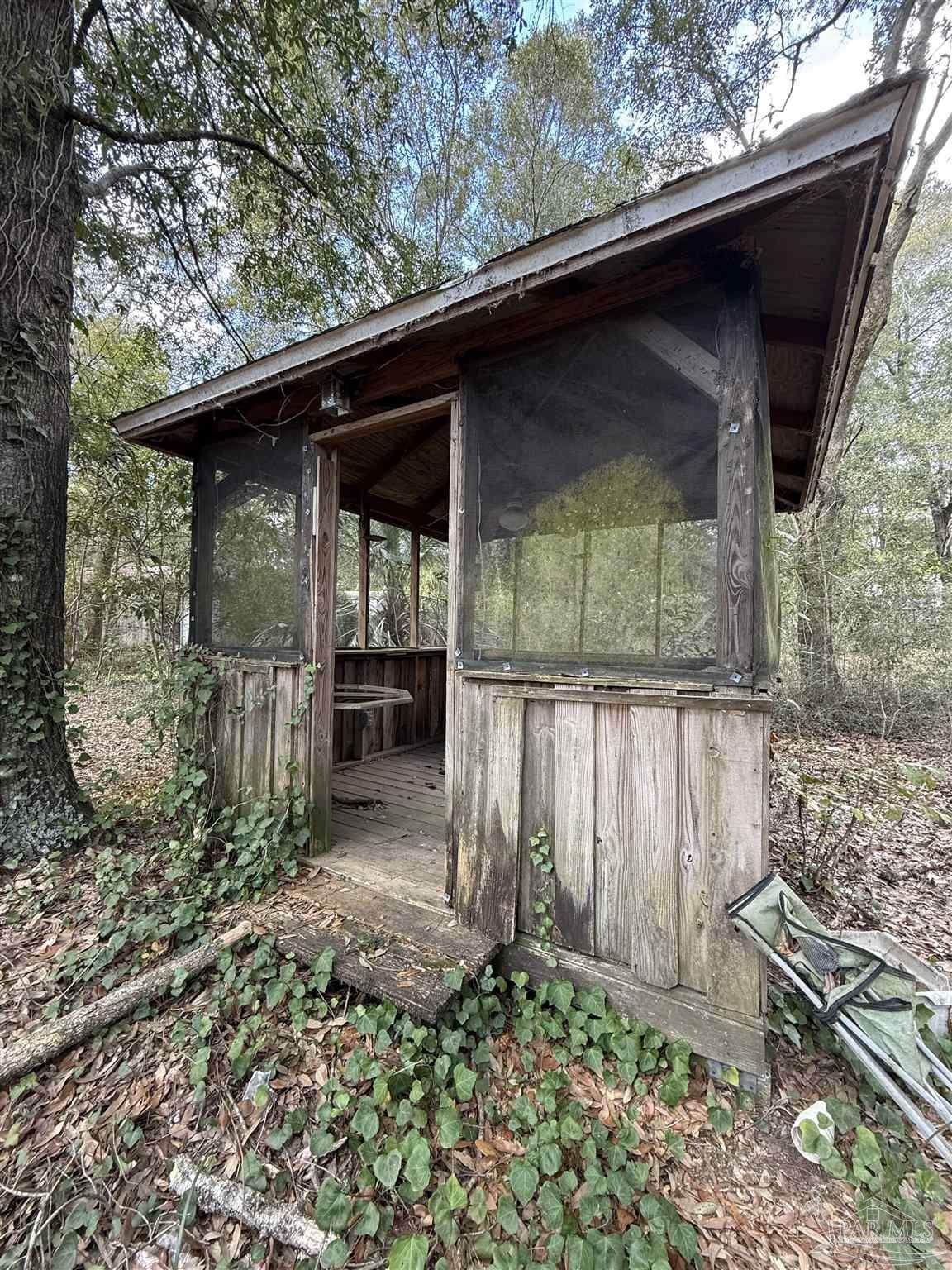 https://bt-photos.global.ssl.fastly.net/pensacola/1280_boomver_1_678062-2.jpg