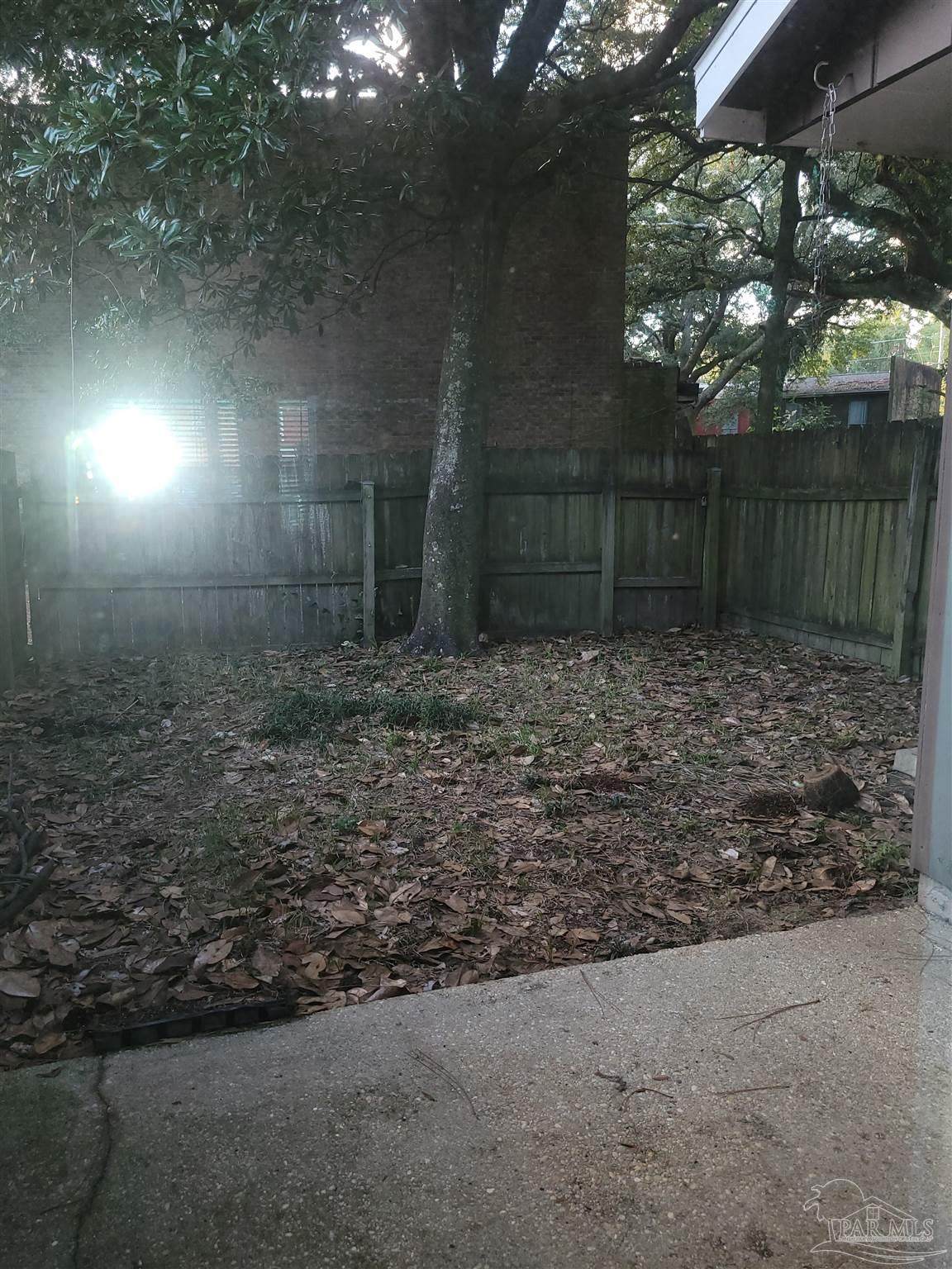 https://bt-photos.global.ssl.fastly.net/pensacola/orig_boomver_1_678749-3.jpg