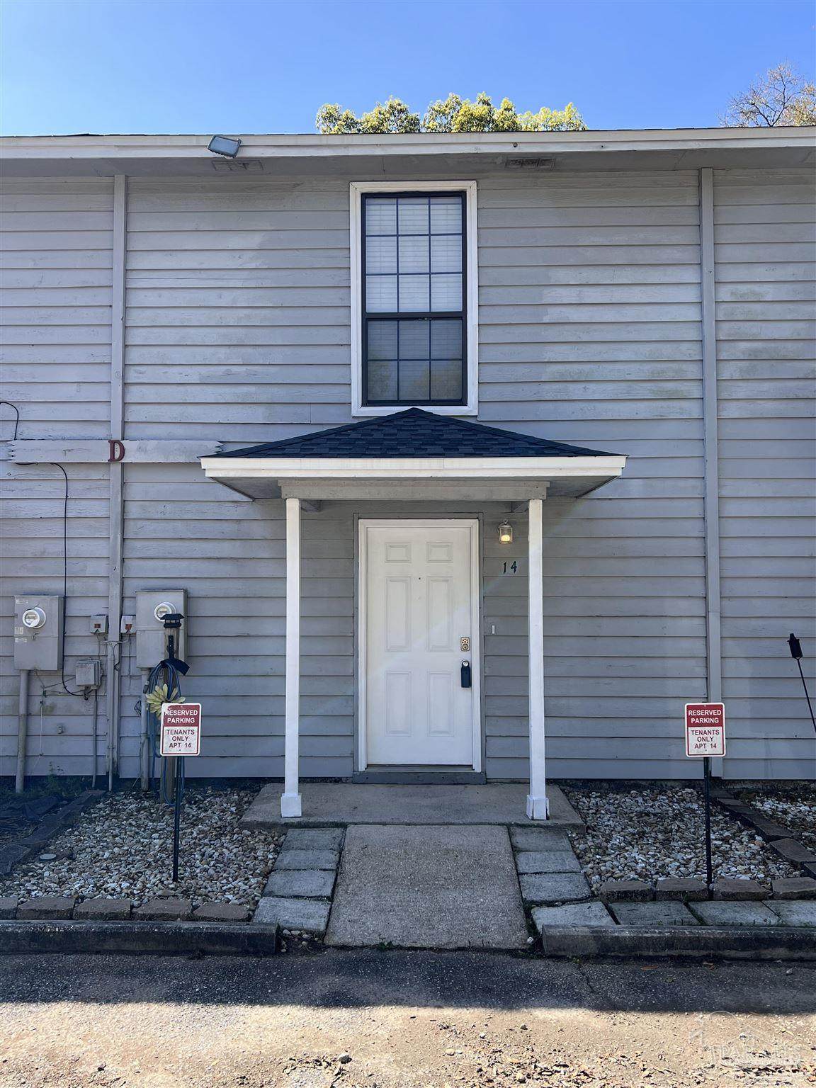 7022 Chapel St - Photo 1