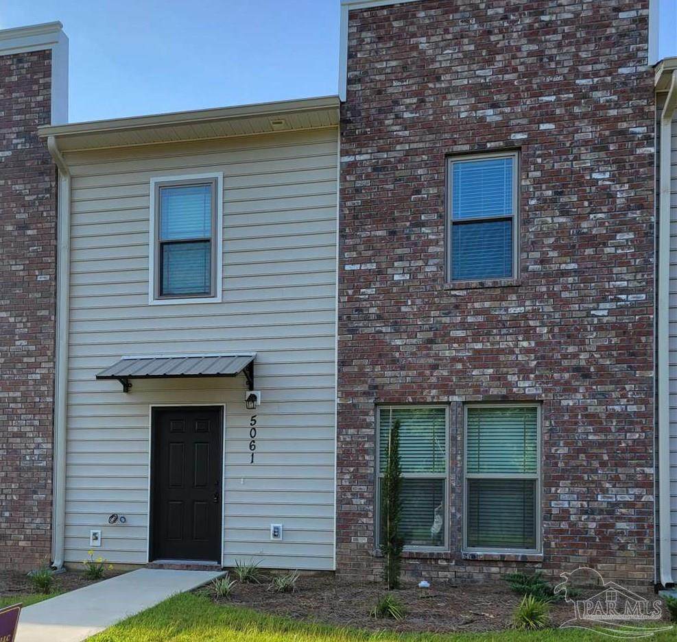 5061 Peach Dr - Photo 1