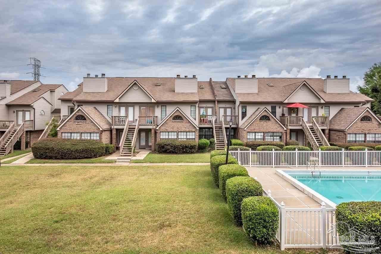 7150 Plantation Rd - Photo 1